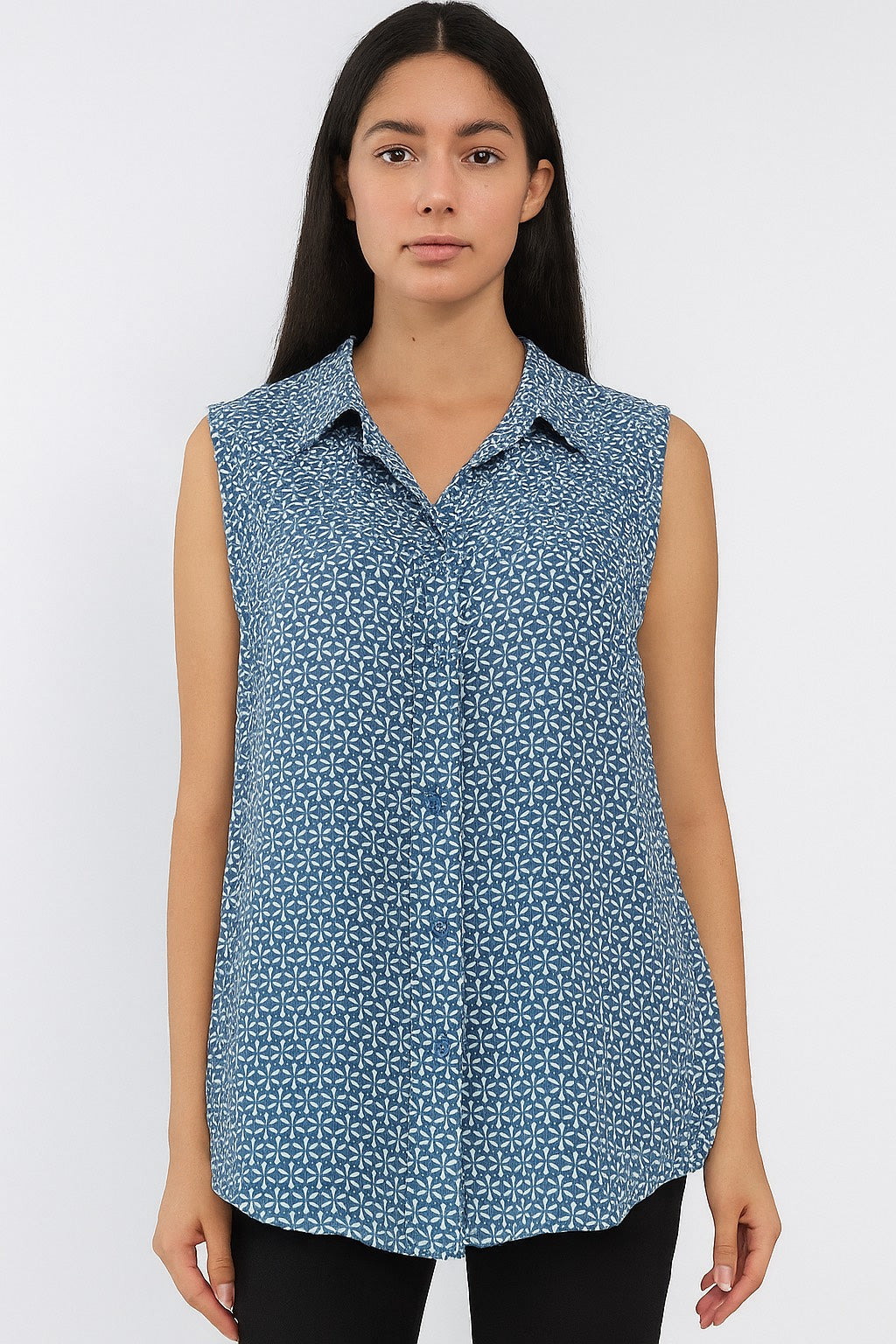 Women’s Sleeveless Printed Shirt – Blue Casual Button-Down Top