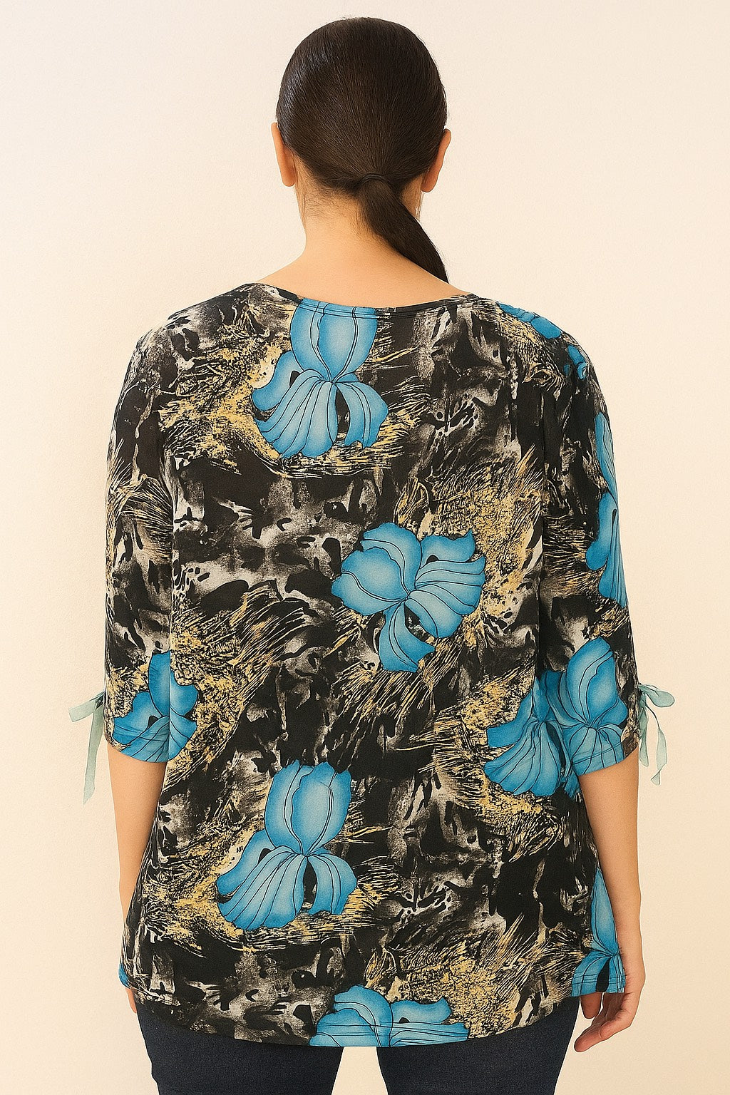Women’s Black & Blue Floral Printed Top | Casual Round Neck 3/4 Sleeve Blouse